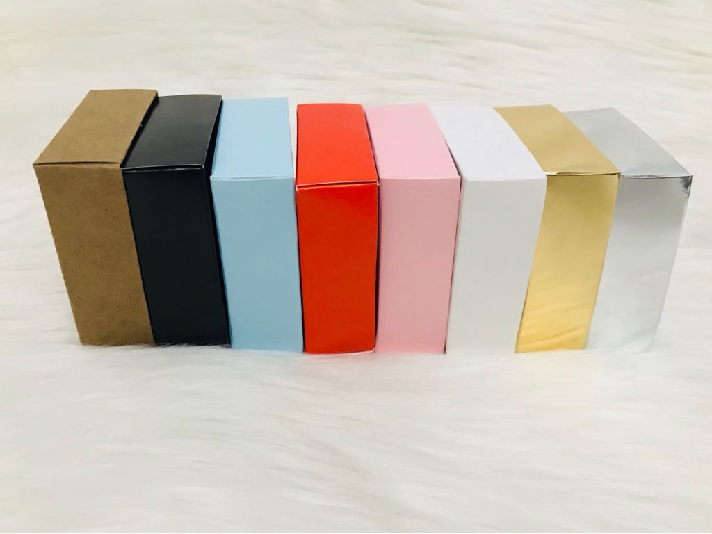 6x6x2,2 Asetat Kapaklı Kutu — galeri görseli